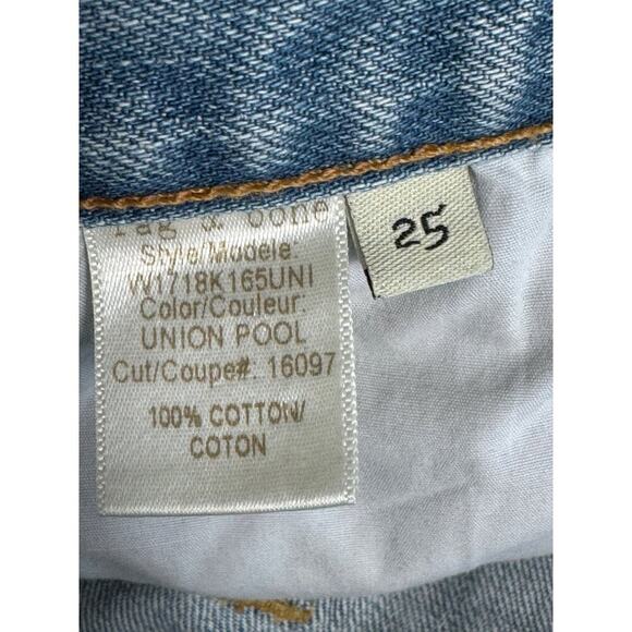 Rag & Bone Distressed Light Wash Marilyn Jeans in Union Pool Size 25 - Picture 7 of 15